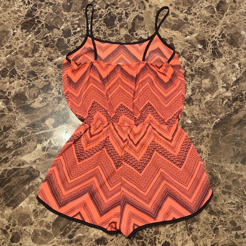 Romper - Picture 2 of 3